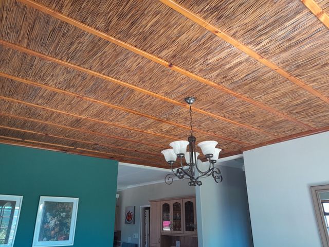4 Bedroom Property for Sale in Albertinia Western Cape